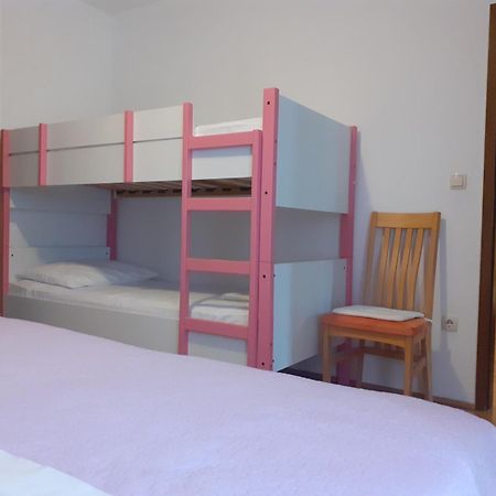 Omis Apartmani Mouse Δωμάτιο φωτογραφία